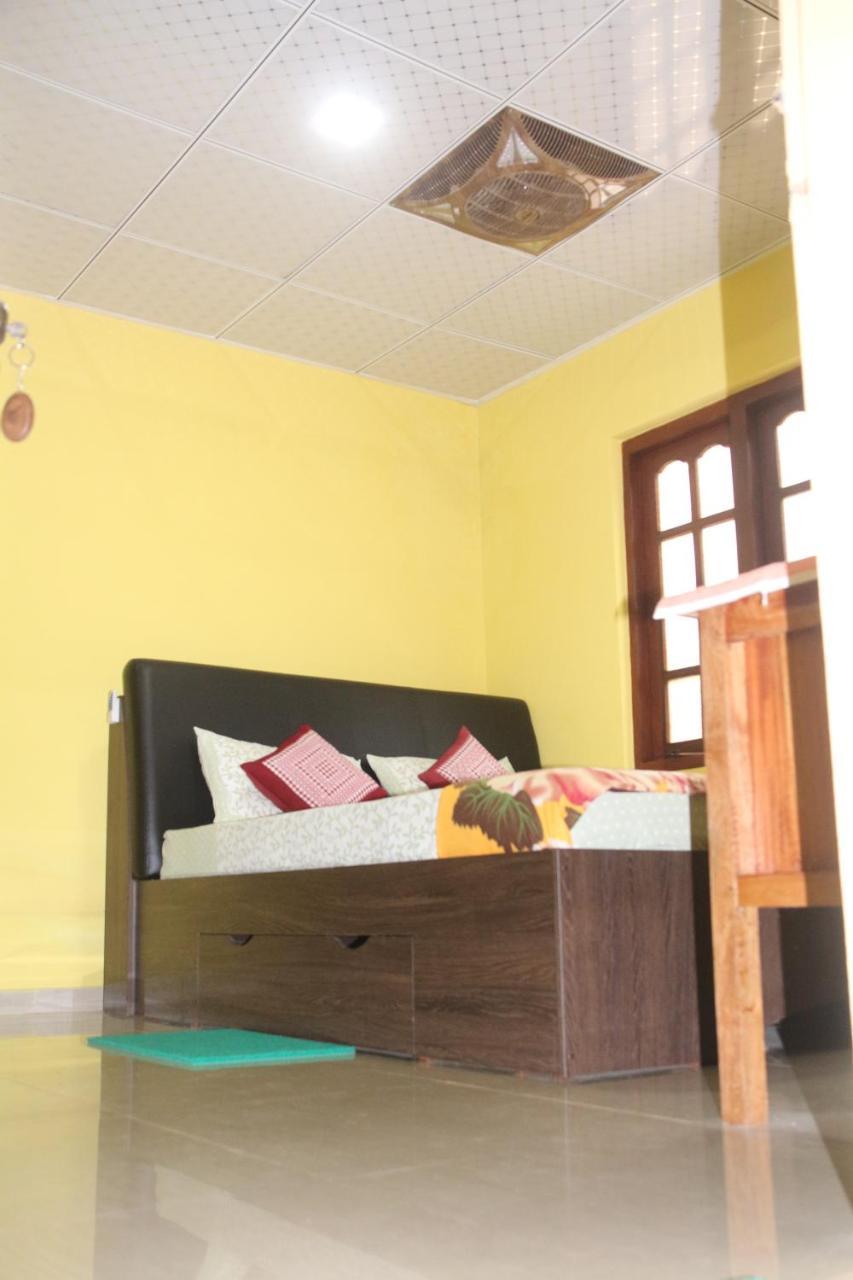 Apple Sara Home Stay Kandy Ngoại thất bức ảnh